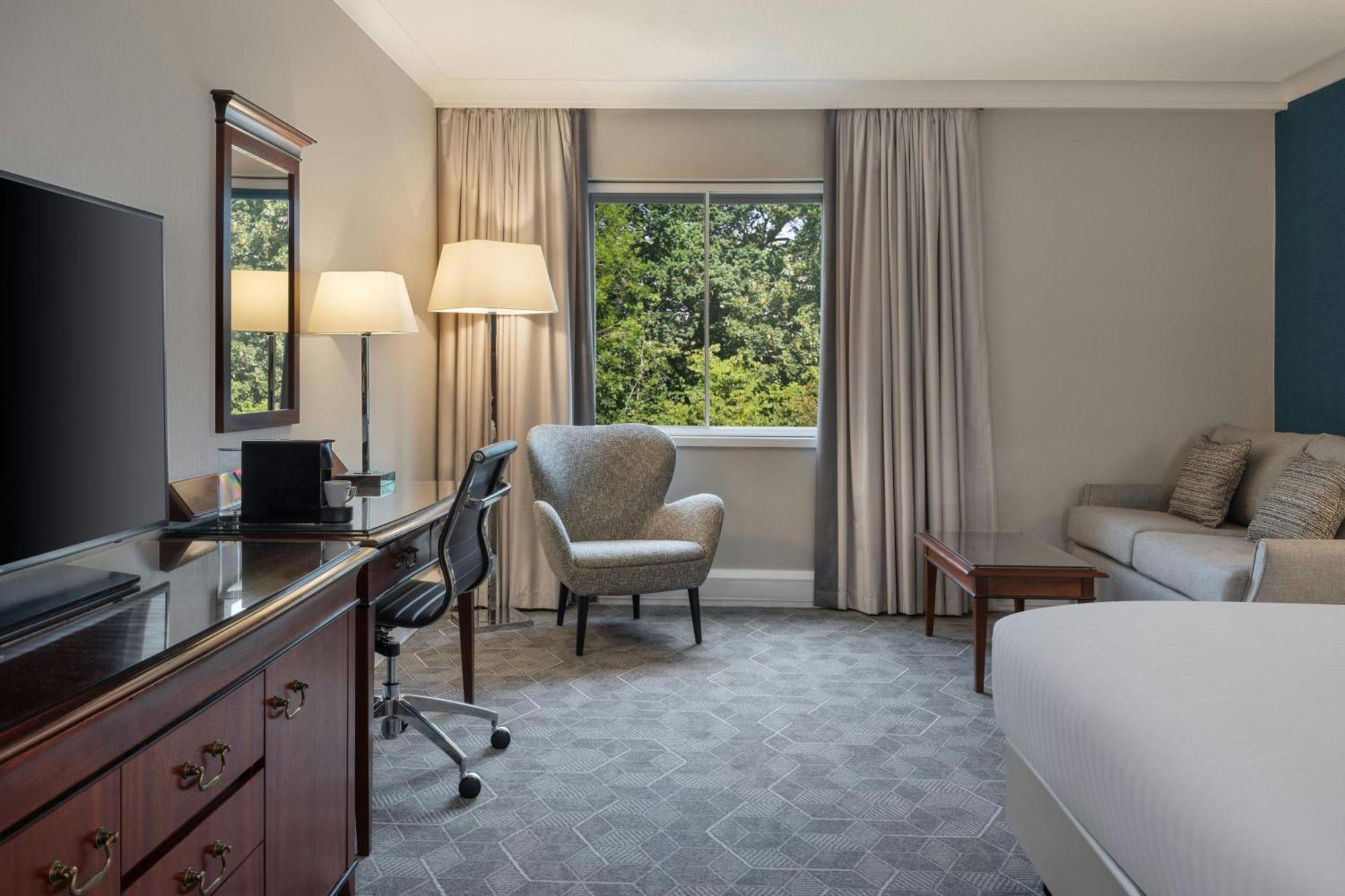 Hotel Delta By Marriott Newcastle Gateshead 4*