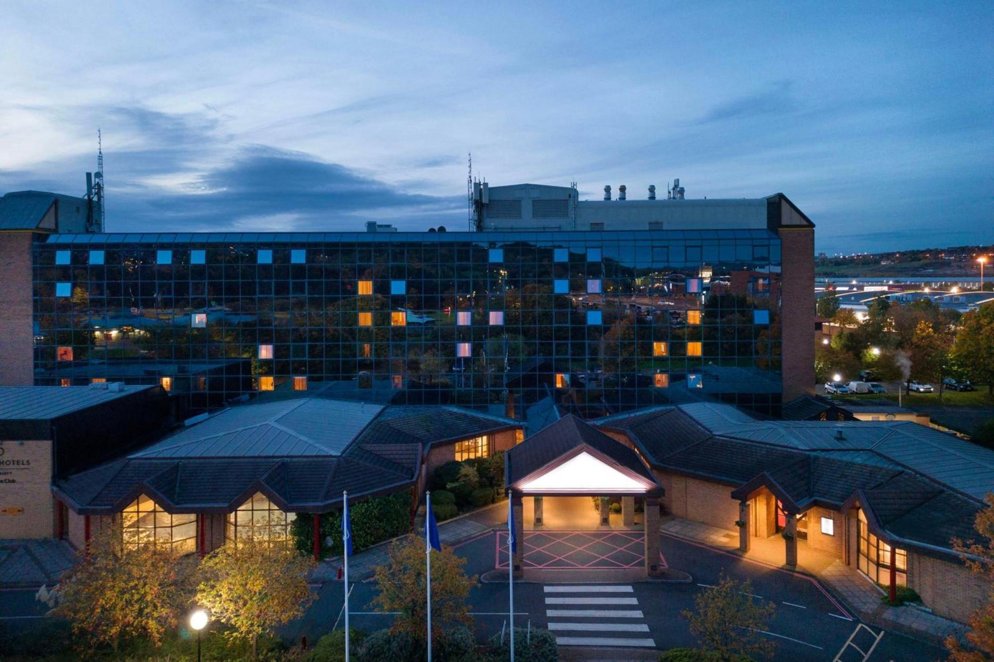 Отель Delta By Marriott Newcastle Gateshead